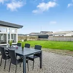 Сasa de vacaciones Darja - 300m From The Sea By Interhome *